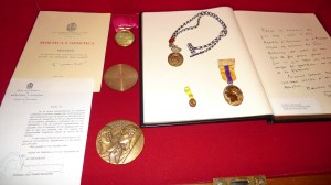 05-RealAcademia-Vitrina Jean Dausset